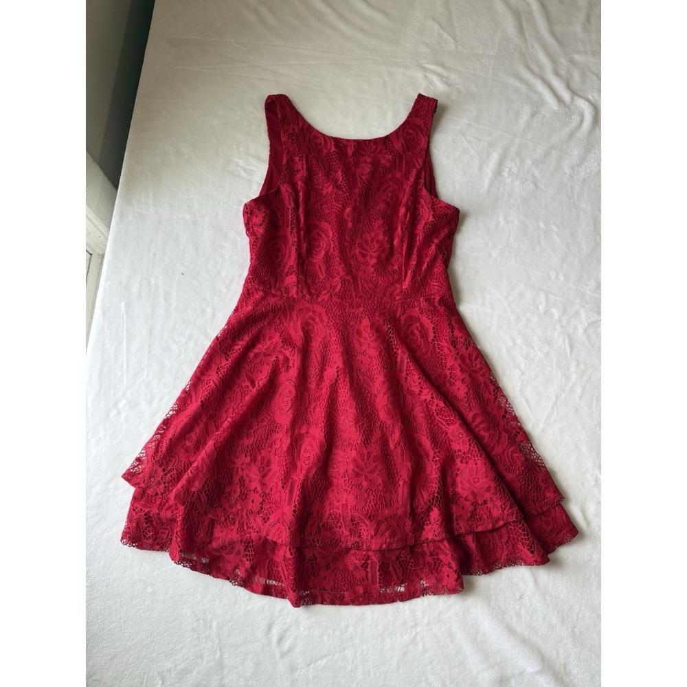 Speechless Lace Cocktail Dress Junior Red Lined Sleeveless Round Neck Back Zip L